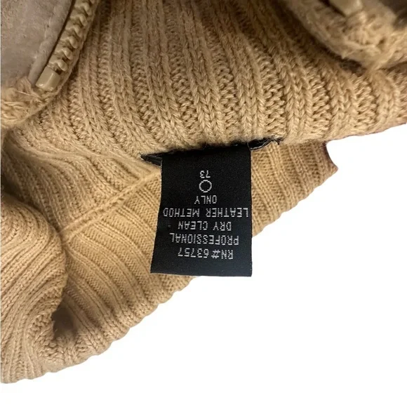 Vintage Designers Originals | Leather Vest - Size L - Picture 8 of 8